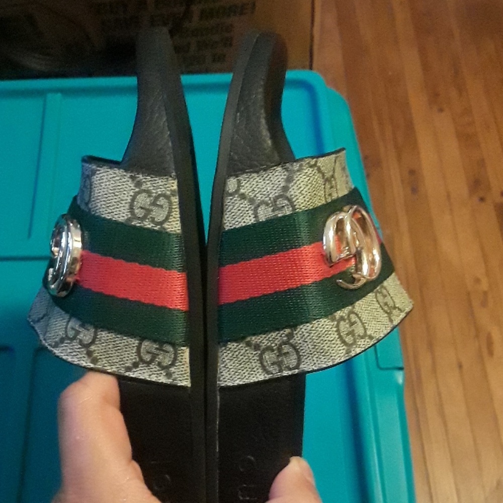 Gucci
